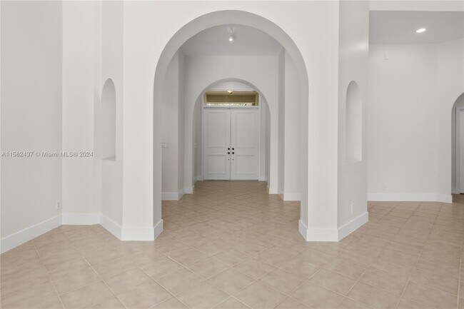 Foto del edificio - 1087 Deerwood Ln