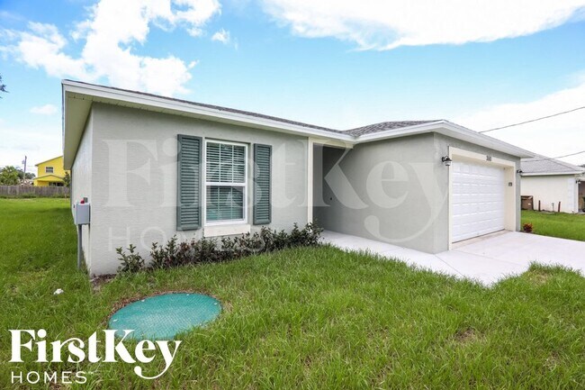 Foto del edificio - 3501 SW Voyager St