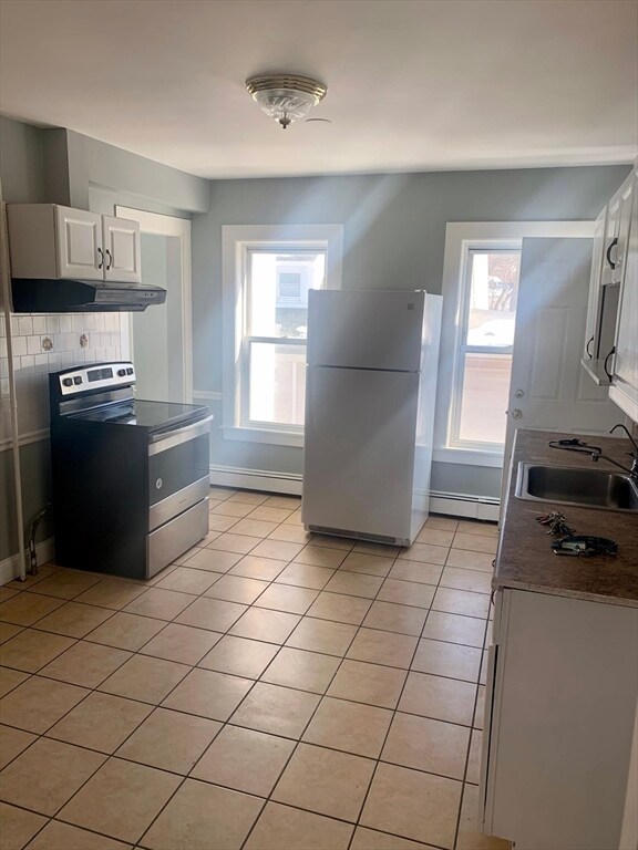 11 Monument Ave Unit 2, Marlborough, MA 01752 Room for Rent in