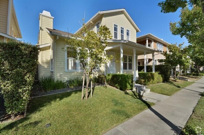 Building Photo - 940 Prospect Ave