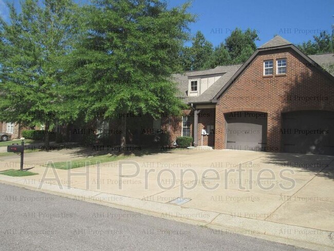Building Photo - 152 Singapore Cir