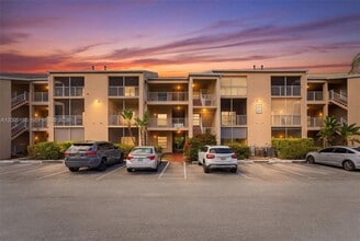 Building Photo - 15325 SW 106th Terrace