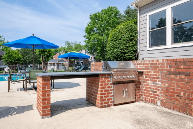 Building Photo - Creekstone Apartments