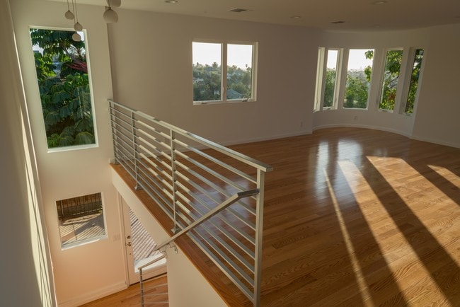 Upstairs living room - 1339 Quintero St