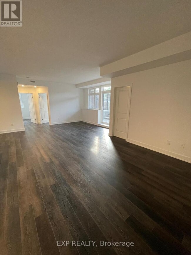 Building Photo - 380 Rolling Meadow Crescent