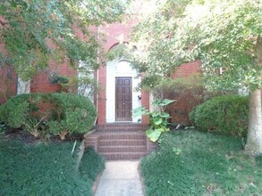 Building Photo - 6317 Westcott St