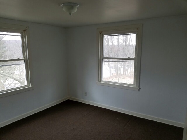 Building Photo - 33 Victory Dr