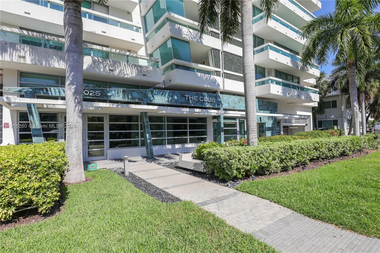 Foto principal - 1025 92nd St