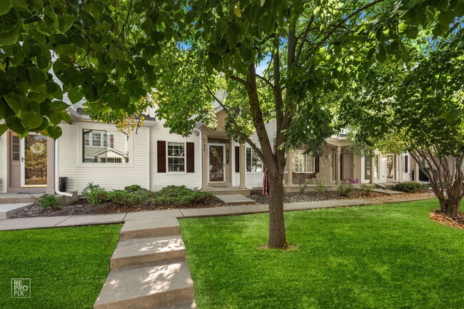 Foto del edificio - 742 County Line Rd