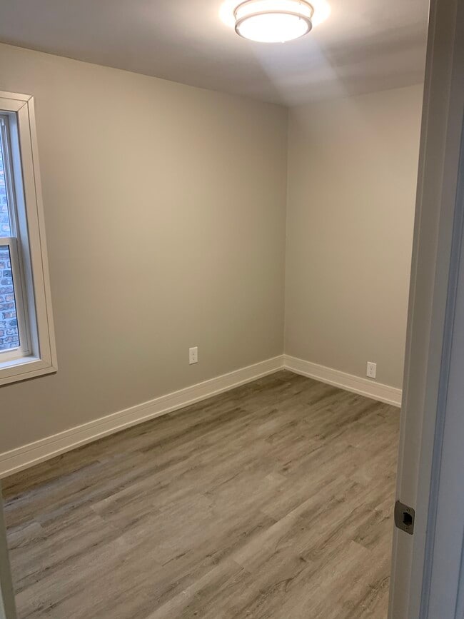 Bedroom - 5940 W 63rd Plz