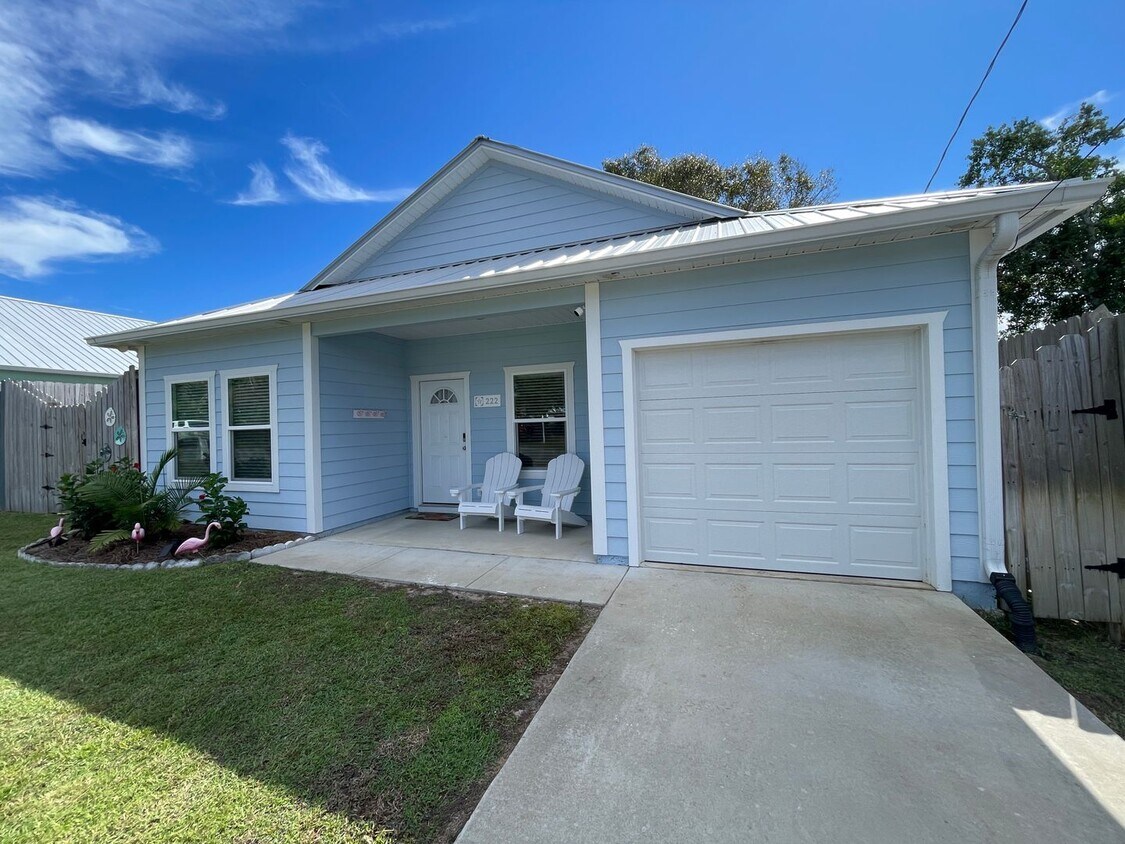 Primary Photo - For Lease - Flexible Lease Term - 3 BR | 2...