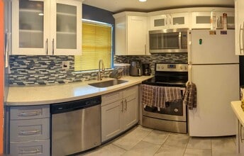 Building Photo - 4101 NW 26th St