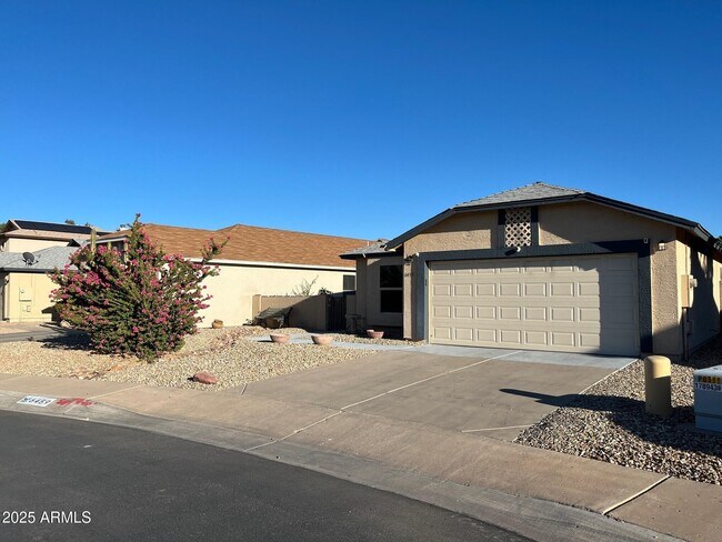 Building Photo - 6459 W Golden Ln