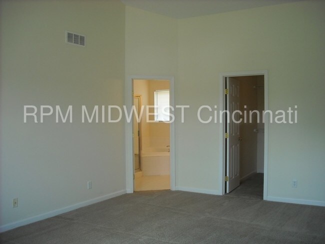 Foto del edificio - 2122 Starlight Ln