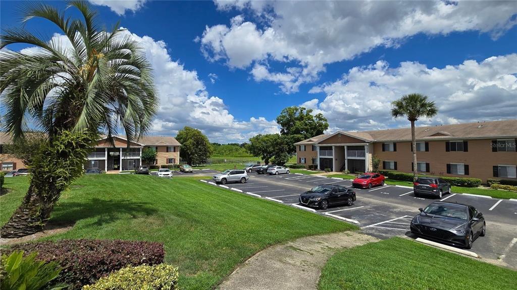 Foto principal - 145 N Pearl Lake Causeway