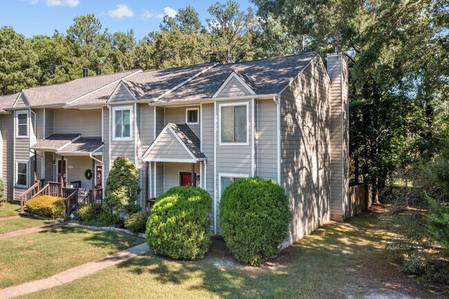 Building Photo - 2013 Airy Cir