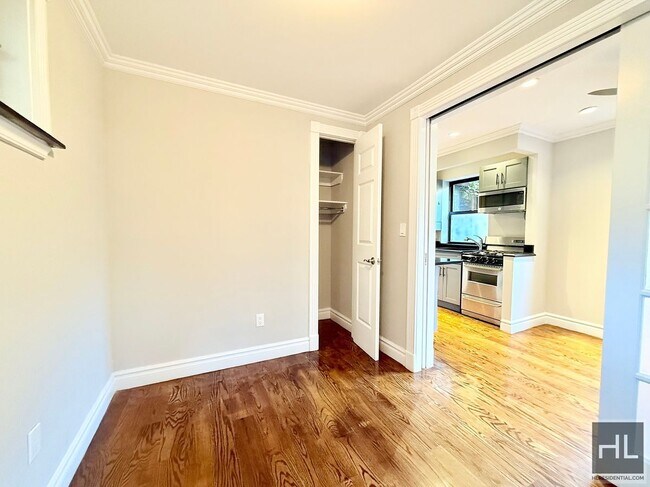 Foto del edificio - E 29TH ST.