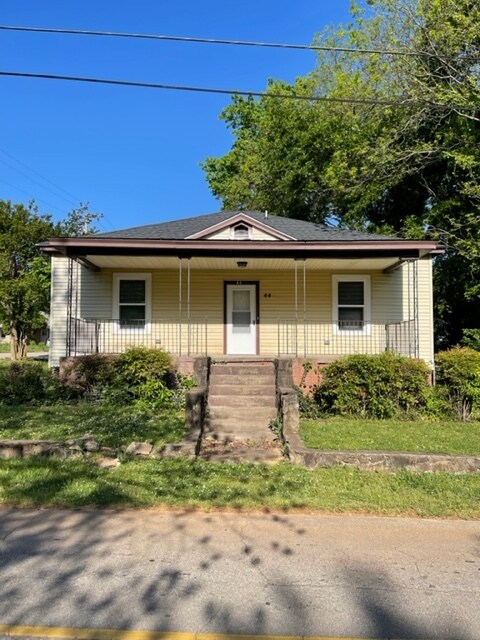 Primary Photo - 44 3rd Ave