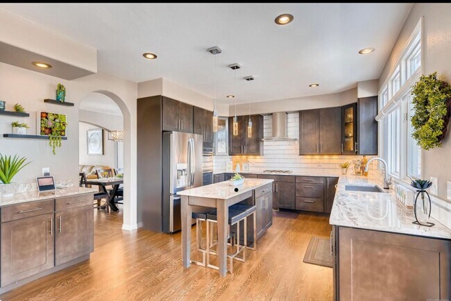 Foto del edificio - Luxury 6 Bedroom, 5 Bath Home in Prestigio...