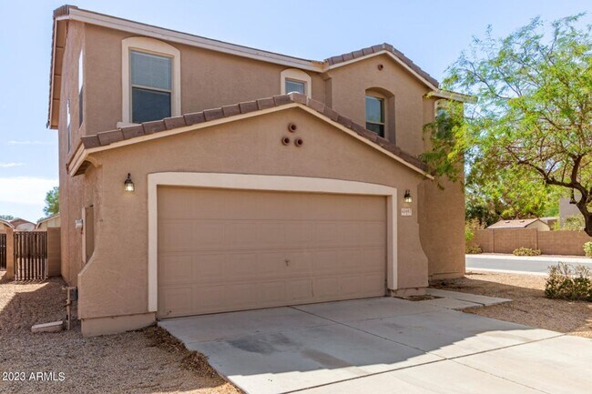 Foto del edificio - Spacious 3 bed, 2.5 bath in Maricopa