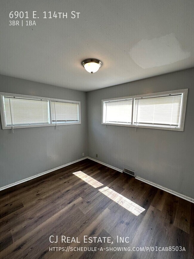 Foto del edificio - 6901 E 114th St