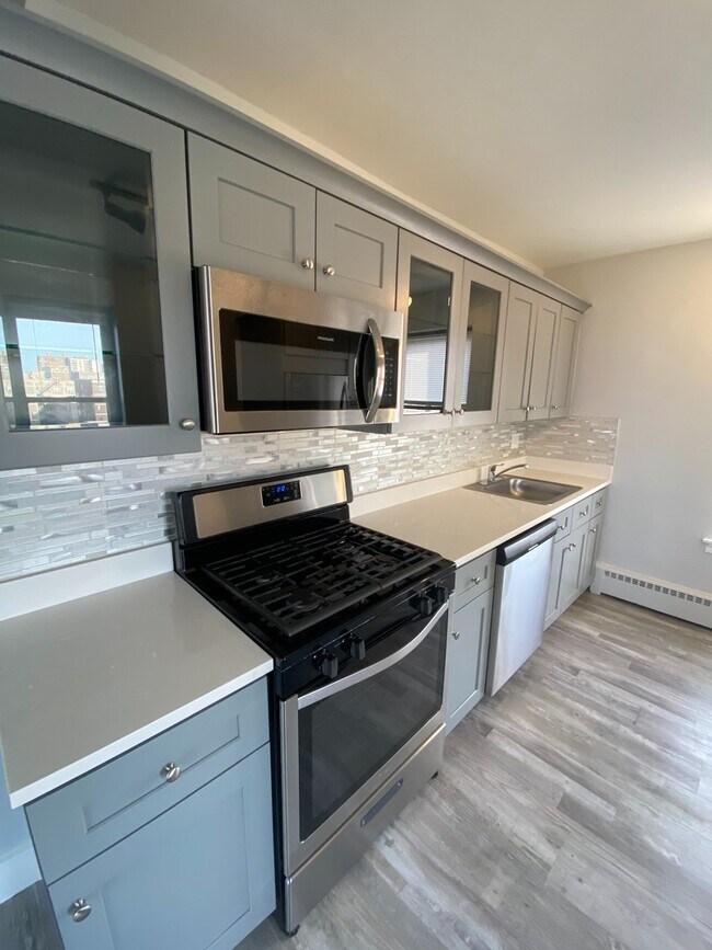 Foto del edificio - 5858 N Sheridan Rd