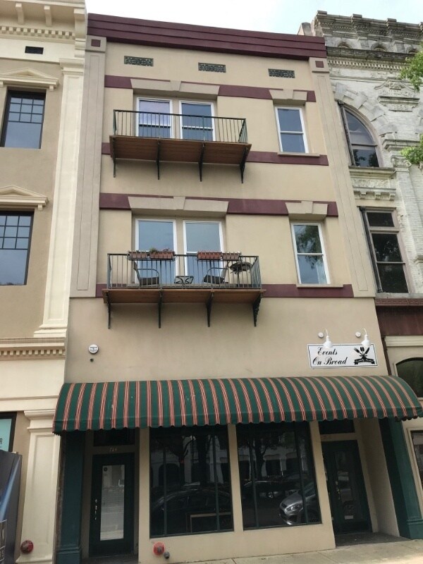 Foto del edificio - 714 Broad St