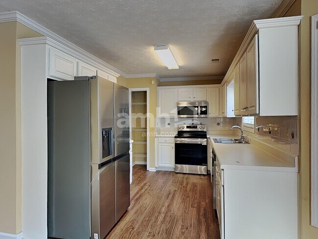 Foto del edificio - 2041 Vintage Oaks Dr