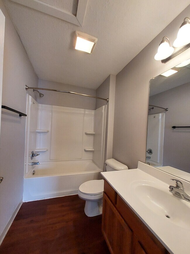 Foto del edificio - 179 S 6th St