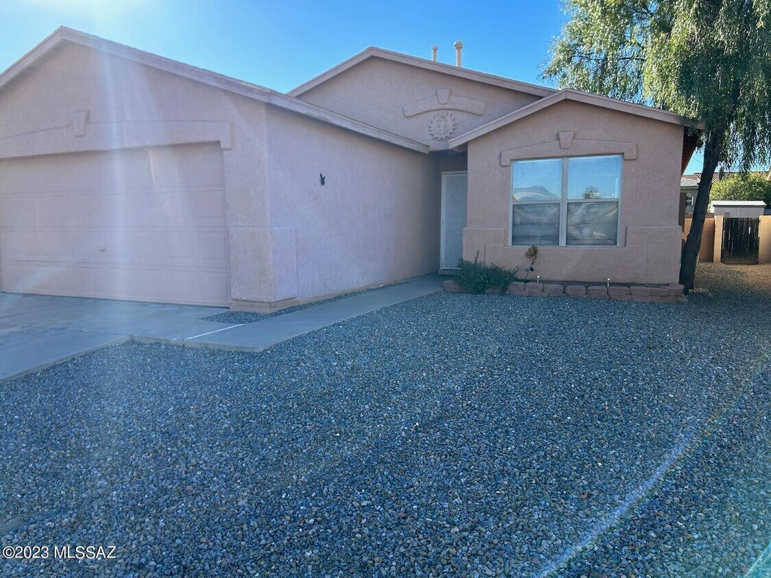 1943 W Nava Dr, Tucson, AZ 85746 House Rental in Tucson, AZ