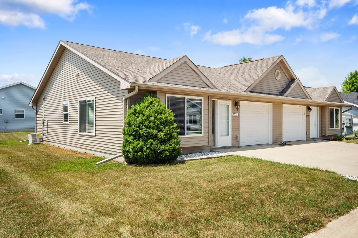 Photo - 1522 Jaylen Ln