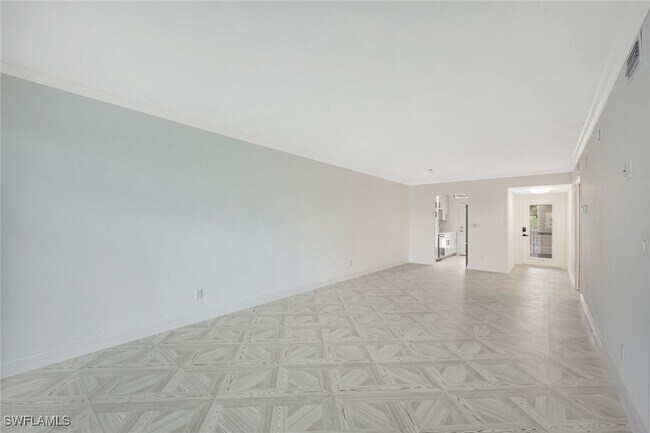 Foto del edificio - 212 Banyan Blvd