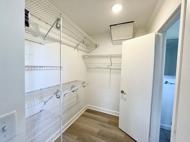 Foto del edificio - 1602 E 27th Ave