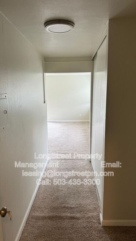 Foto del edificio - 915 SW Adams Ave