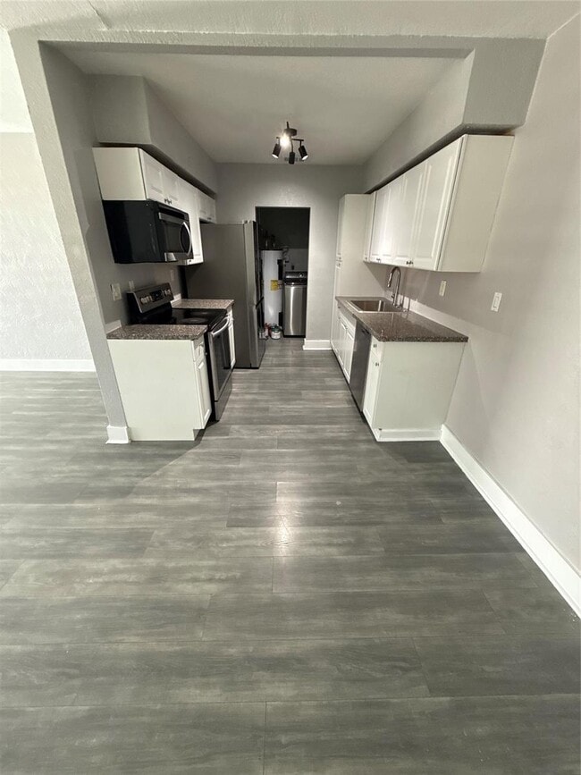 Photo - 3 bedroom in Miami Gardens FL 33054 House