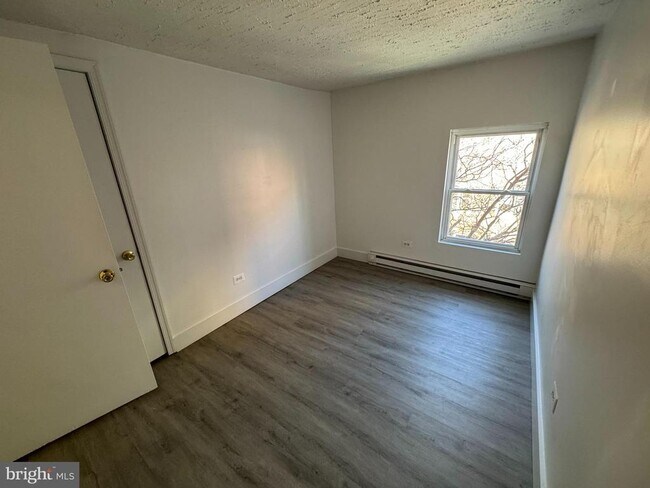 Foto del edificio - 1600 Pine St