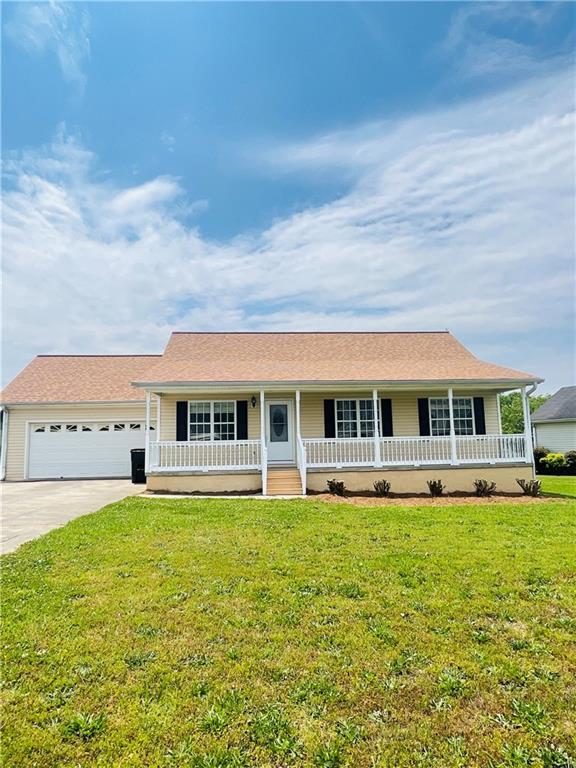 15 Hedgerow Ct SE, Cartersville, GA 30120 House Rental in