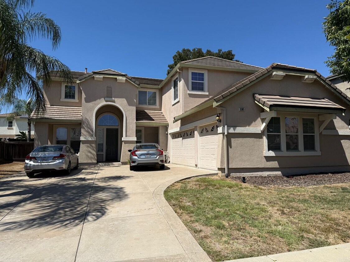 Foto del edificio - 1585 Dawnview Dr