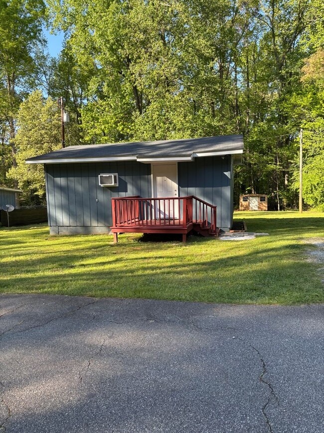 Building Photo - 1123 Melody Dr