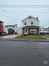 Building Photo - 80 Elmwood St