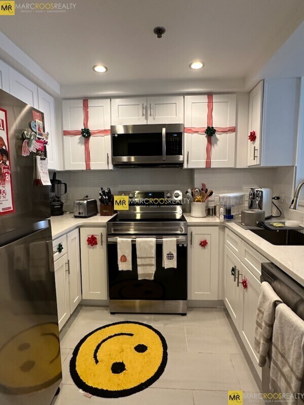 Foto del edificio - 534 Commonwealth Ave