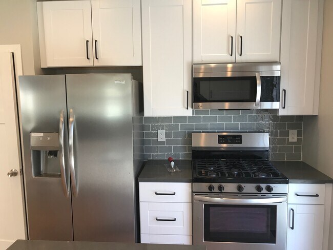 Foto del edificio - 717 Boggs Ave