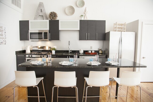 Foto del edificio - 1156 N 3rd St