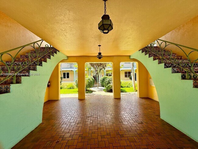 Foto del edificio - 736 13th St