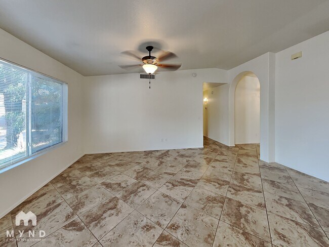 Foto del edificio - 4123 S Ferris Dr