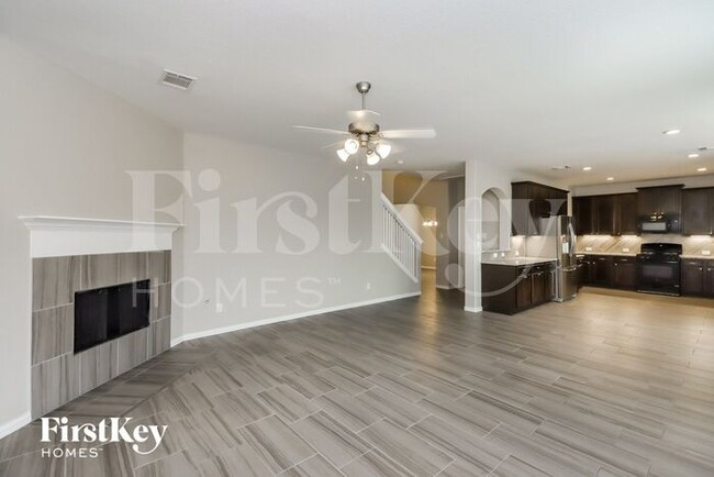 Foto del edificio - 10107 Stone Briar Dr