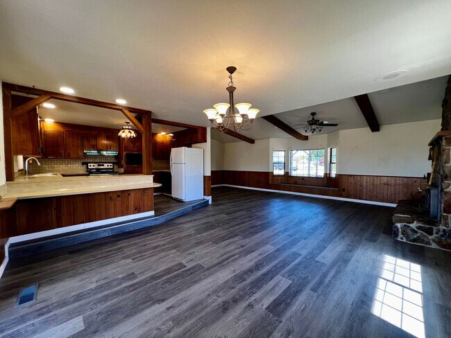 Foto del edificio - 3508 Birchfield Rd