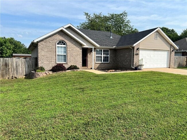 Building Photo - 20835 Justin Dr