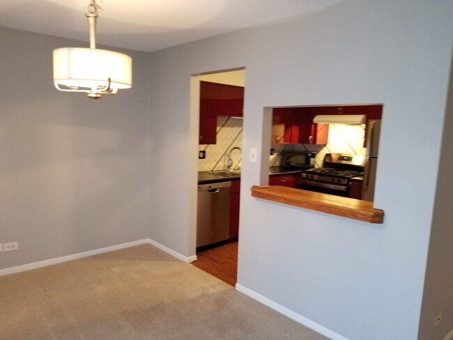 Foto del edificio - 1718 Lakecliffe Dr