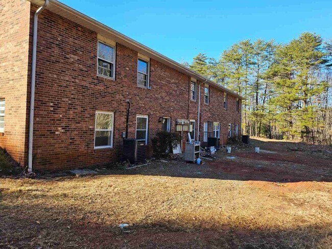 Building Photo - 287 Oliver Dr
